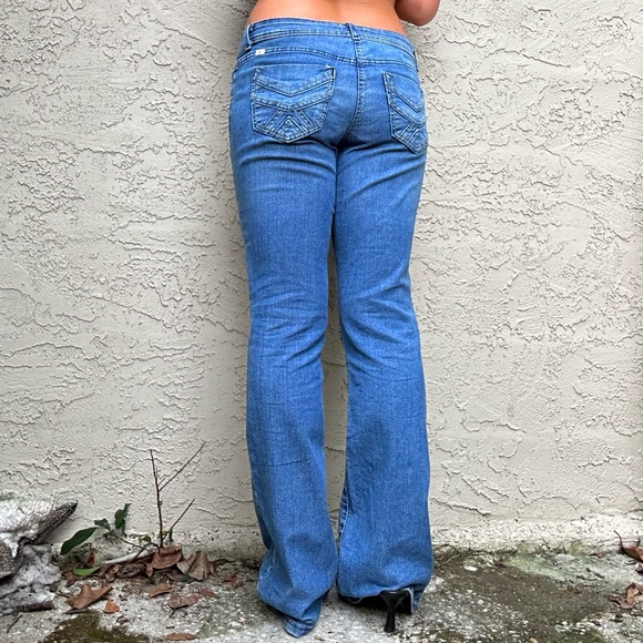 Y2k Lei Flare Jeans - Picture 10 of 10